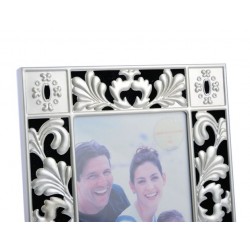 Cornice portafoto 10x15 metallo lavorato Cornice portafoto 10x15 metallo lavorato