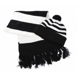 Set sciarpa e berretto bianconero