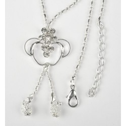 Girocollo con pendente brillante Girocollo con pendente brillante